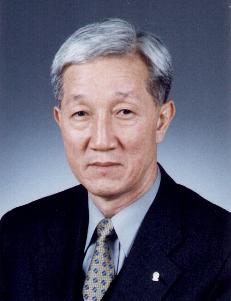 김영건                                            