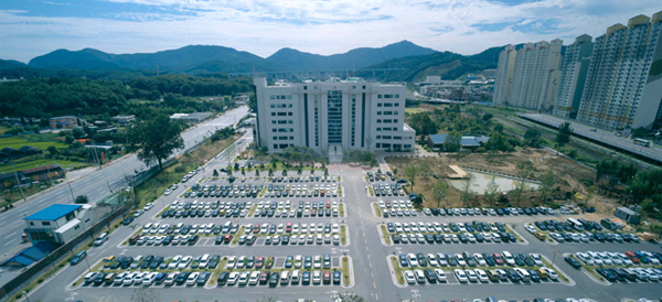본사후면전경                                      