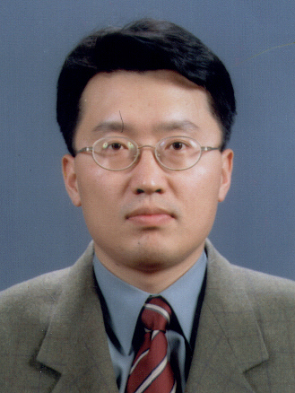임정빈                                            