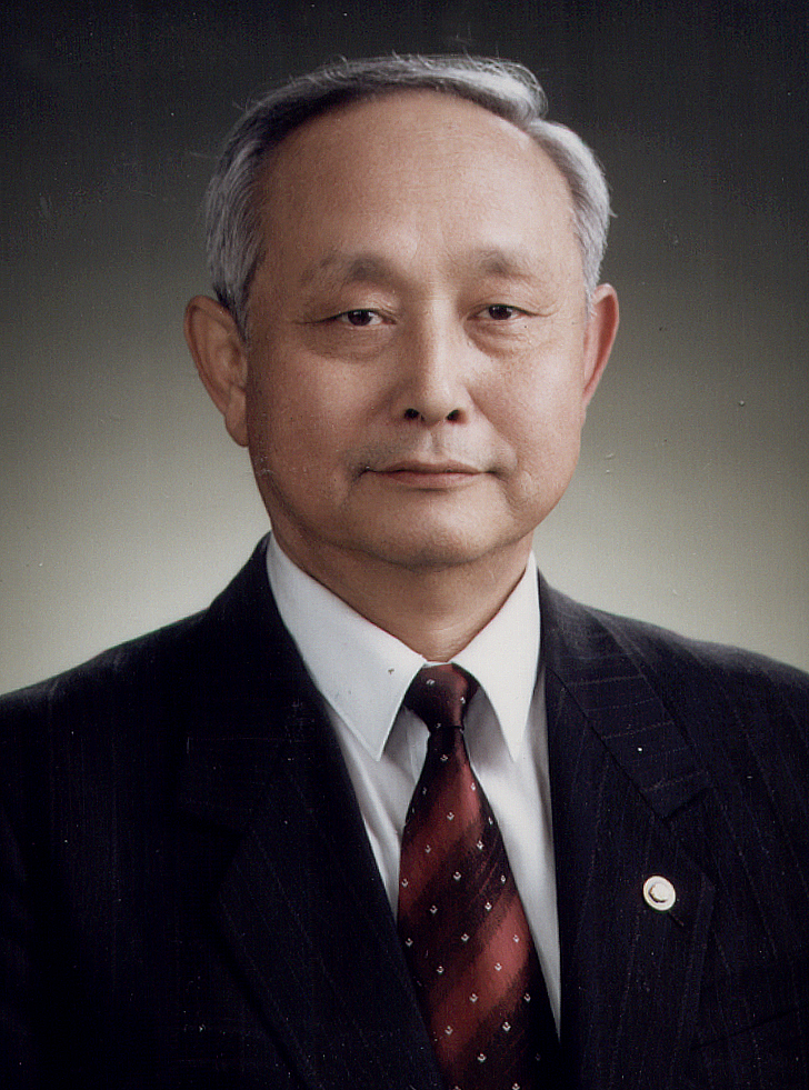 김강권                                            