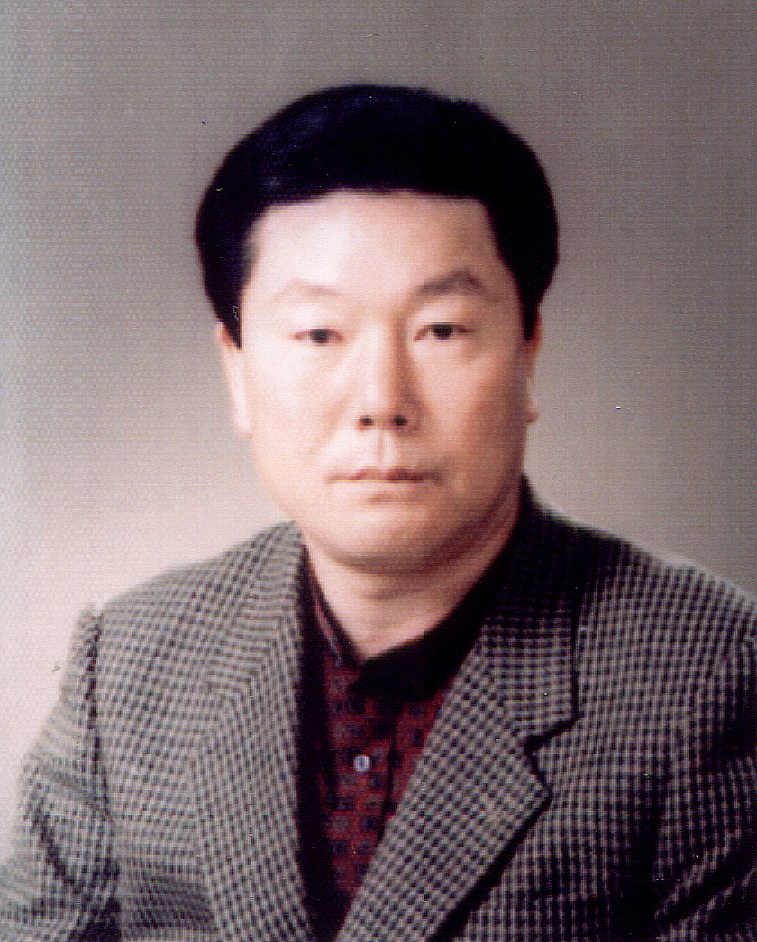 김영일                                            