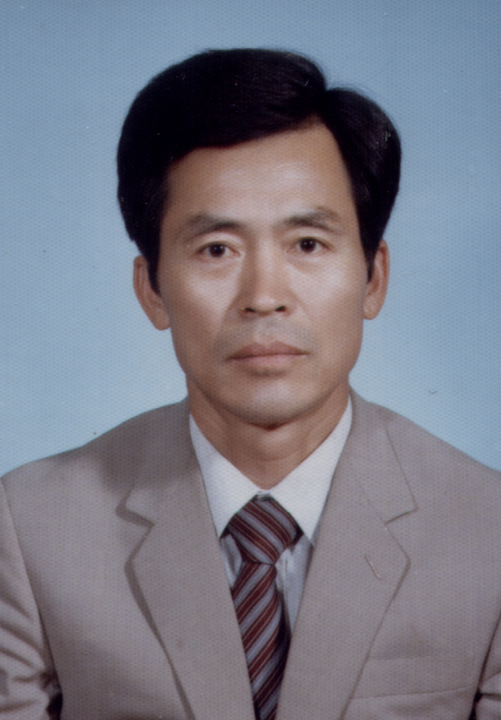 김홍문                                            