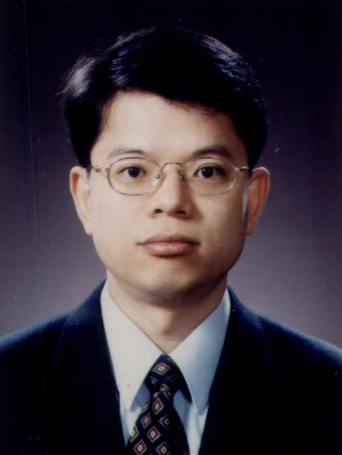 이일영                                            