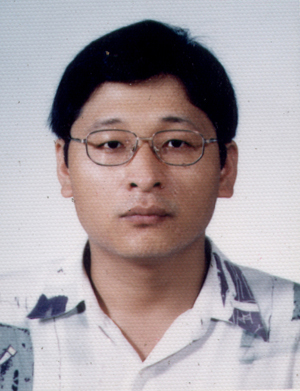 신현배                                            