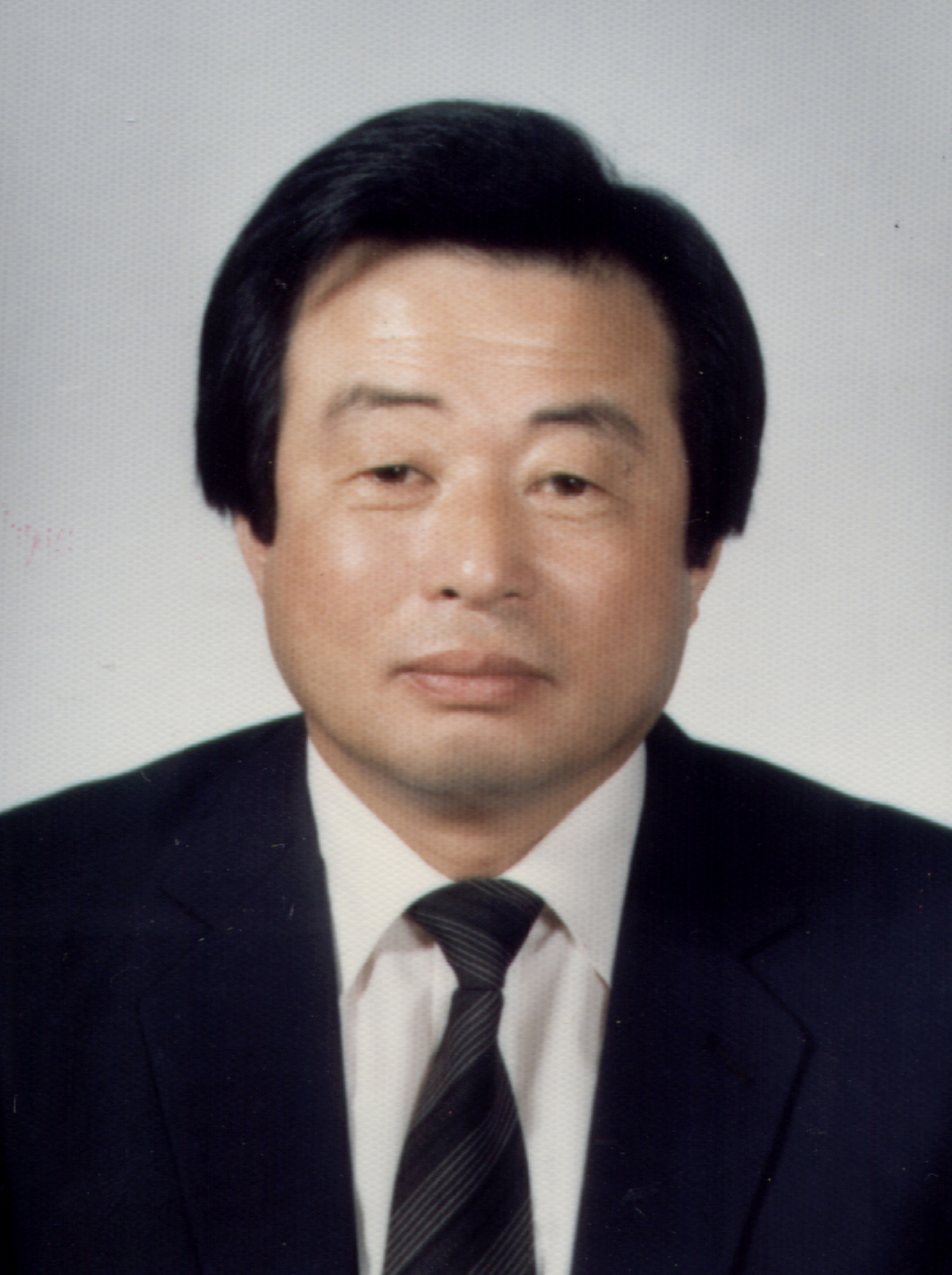 박순용                                            