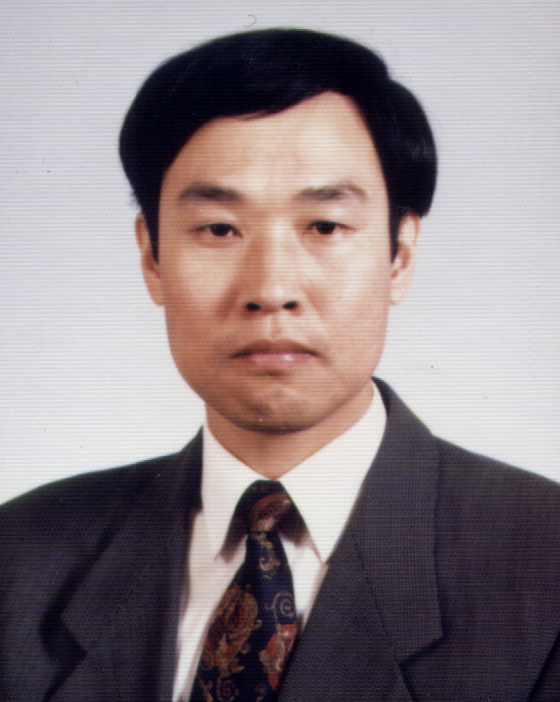 최창우                                            