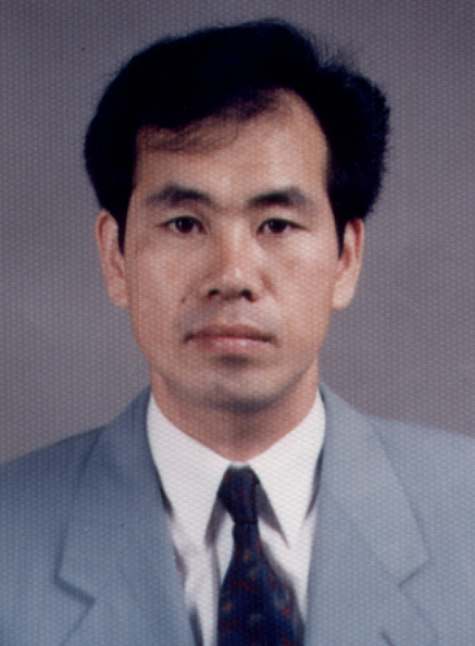 윤재환                                            