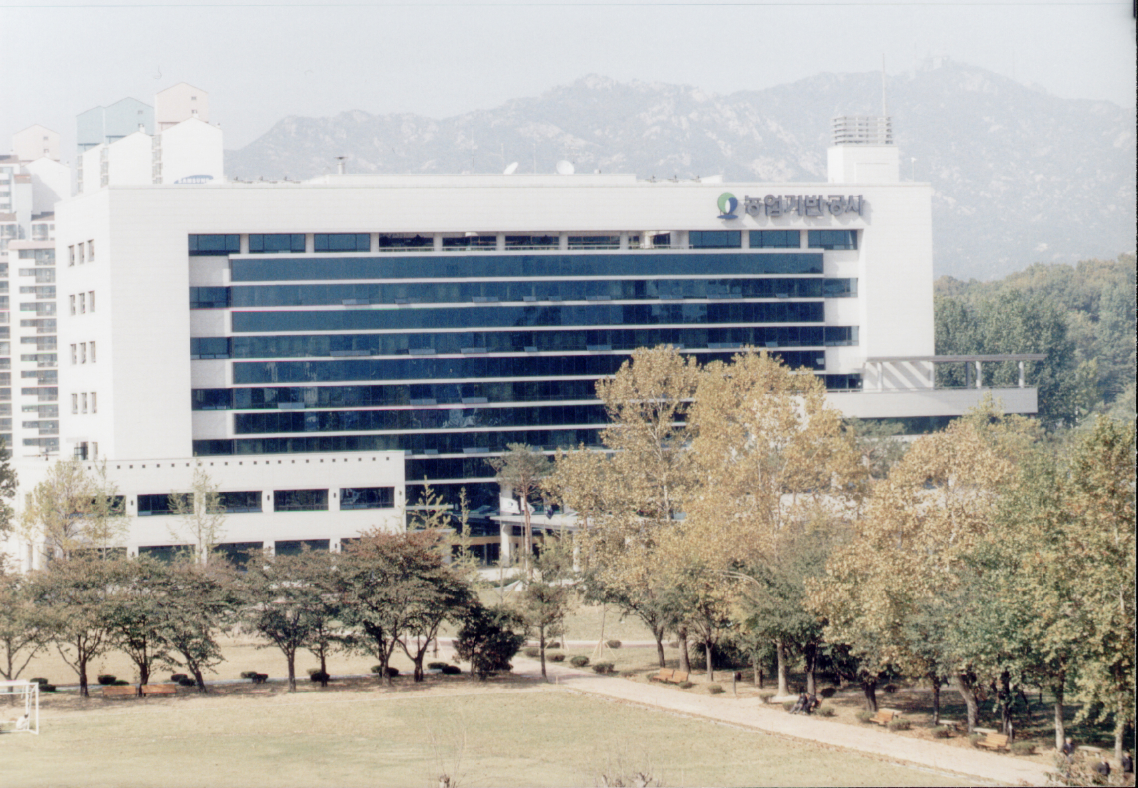 본사전경                                          