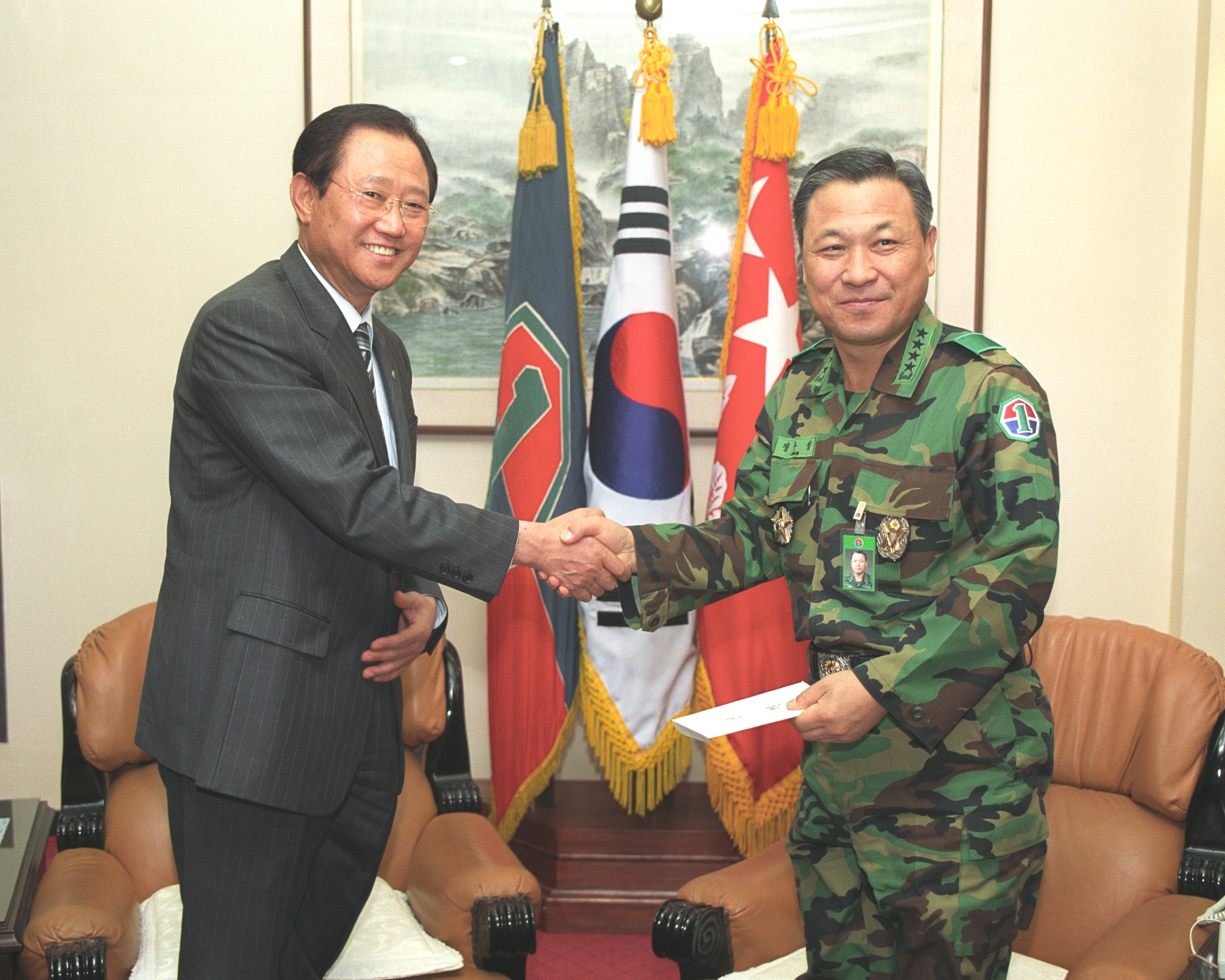 군부대 방문                                       