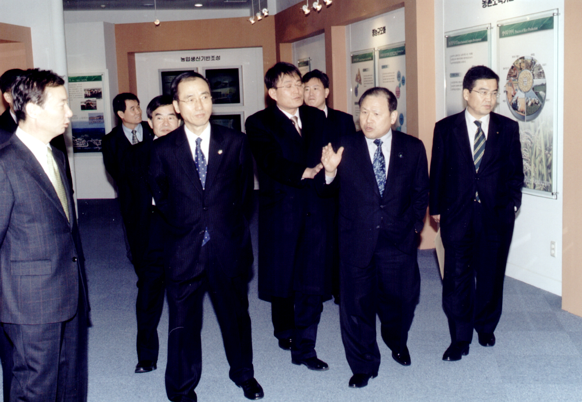 홍보관방문                                        